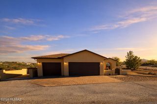 140 N Westview Drive, Vail, AZ 85641