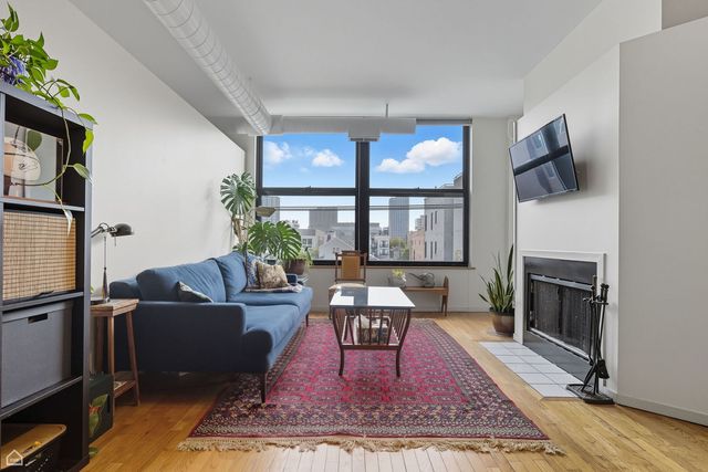 525 N Ada Street 43, Chicago, IL 60642