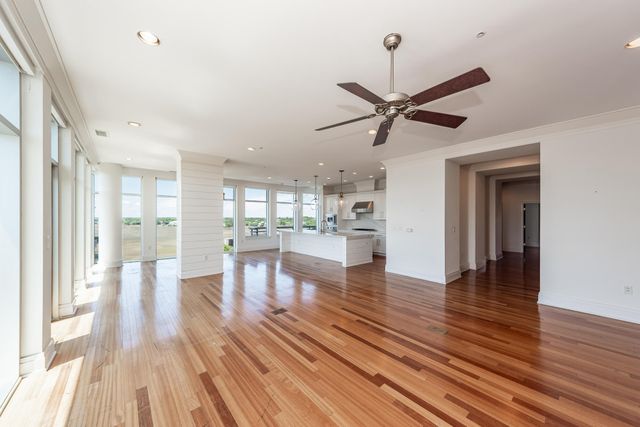 269 Cooper River Drive, Mount Pleasant, SC 29464