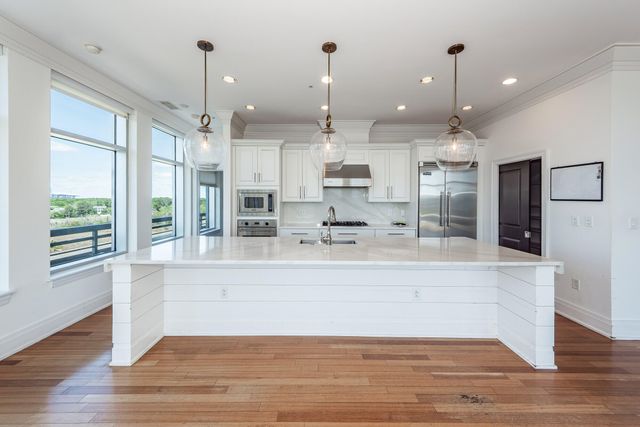 269 Cooper River Drive, Mount Pleasant, SC 29464