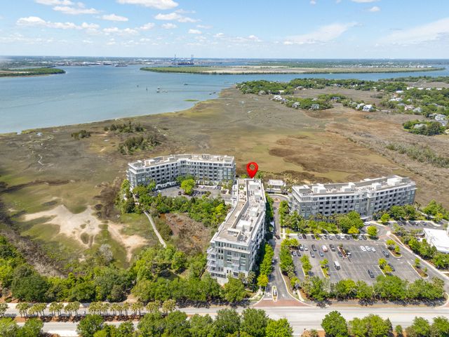 269 Cooper River Drive, Mount Pleasant, SC 29464