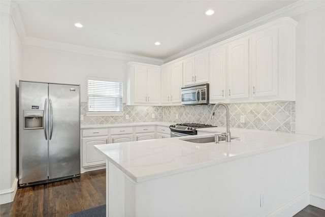 3439 Mcfarlin Boulevard 2, University Park, TX 75205