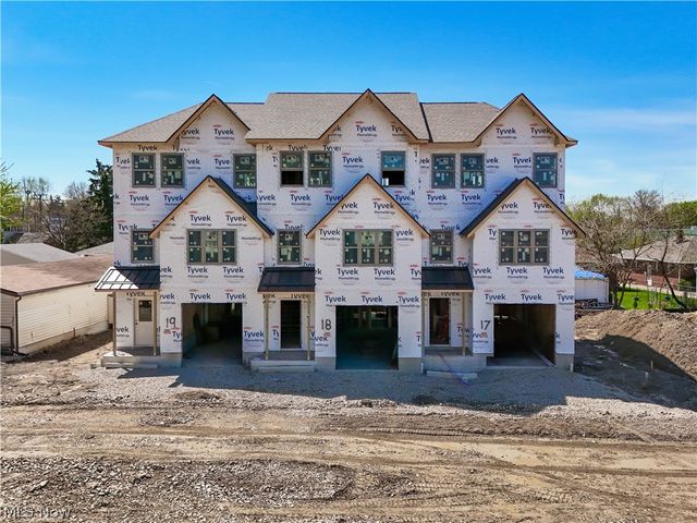 32741 Warren Road, Cleveland, OH 44111