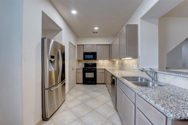 7903 Bachwood Drive, Houston, TX 77040