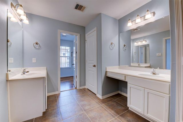 7903 Bachwood Drive, Houston, TX 77040