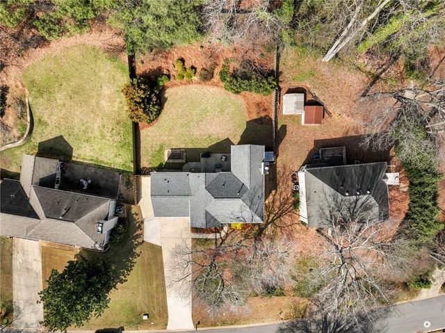 1090 Steeple Run, Lawrenceville, GA 30043