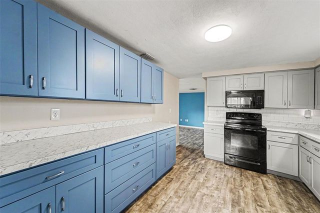 7923 IRONBARK DRIVE, Port Richey, FL 34668
