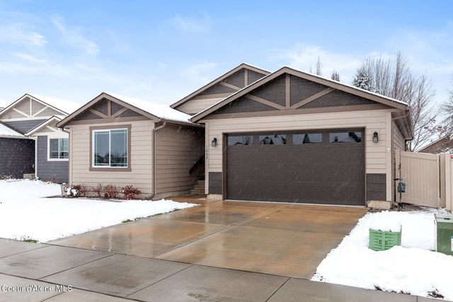 1042 E Allenby Ave, Post Falls, ID 83854