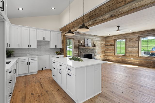 7454 Sugar Camp Hollow Rd, Fairview, TN 37062