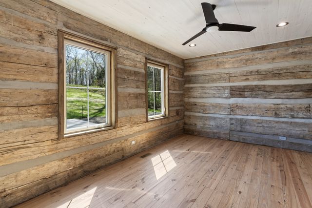 7454 Sugar Camp Hollow Rd, Fairview, TN 37062