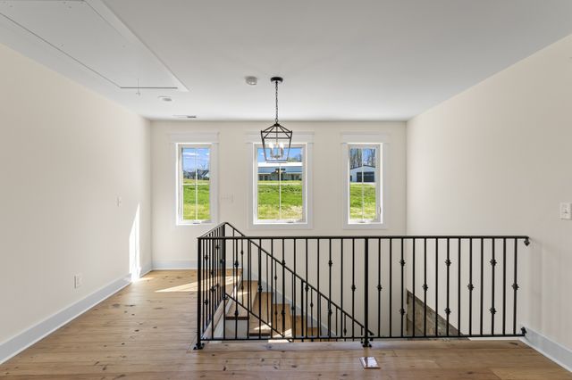 7454 Sugar Camp Hollow Rd, Fairview, TN 37062