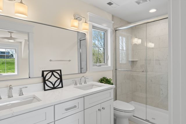 7454 Sugar Camp Hollow Rd, Fairview, TN 37062