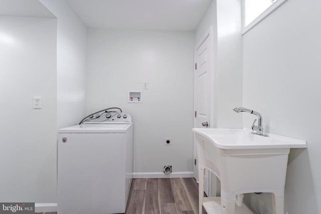 9464 BELLHALL DR, Baltimore, MD 21236