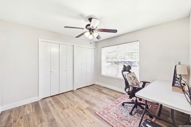107 Summer Breeze, Castroville, TX 78009
