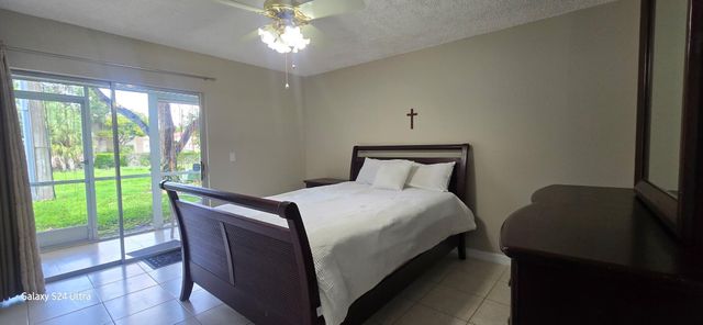 3210 HOLIDAY SPRINGS Boulevard 2-110, Margate, FL 33063