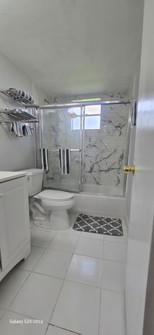 3210 HOLIDAY SPRINGS Boulevard 2-110, Margate, FL 33063