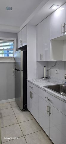 3210 HOLIDAY SPRINGS Boulevard 2-110, Margate, FL 33063