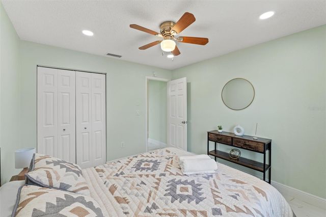 439 E BOYER STREET, Tarpon Springs, FL 34689