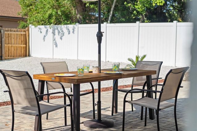 439 E BOYER STREET, Tarpon Springs, FL 34689