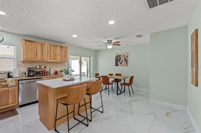 439 E BOYER STREET, Tarpon Springs, FL 34689