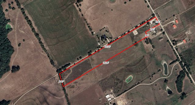 6827 Ensign Road, Ennis, TX 75119