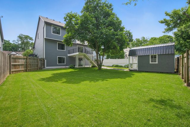 4510 89th Street, Urbandale, IA 50322