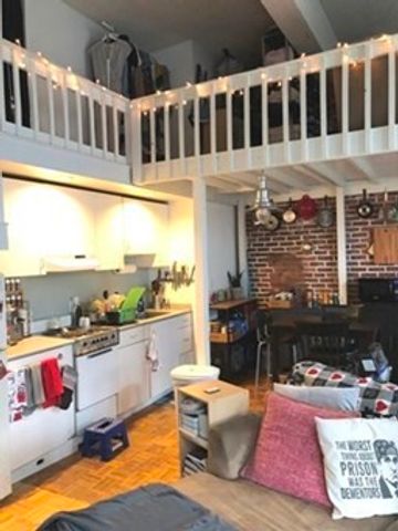 61 Brookline Avenue 402, Boston, MA 02215