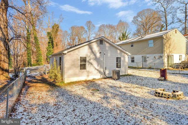 724 SPRUCE DR, Lusby, MD 20657