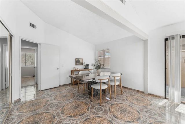 3542 E Avenue R10, Palmdale, CA 93550
