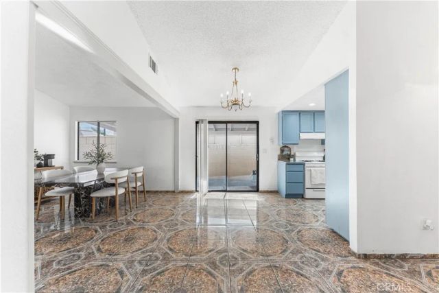 3542 E Avenue R10, Palmdale, CA 93550