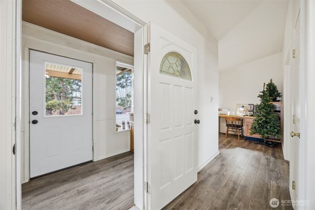 5698 2nd Avenue, Ferndale, WA 98248