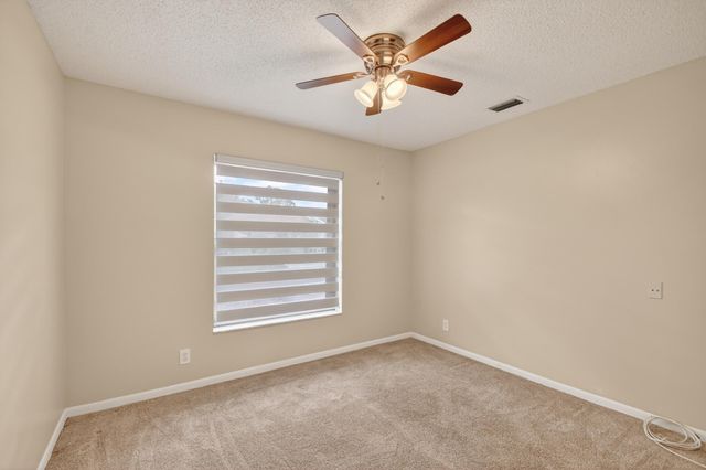 6105 Fairfield Circle, Greenacres, FL 33463