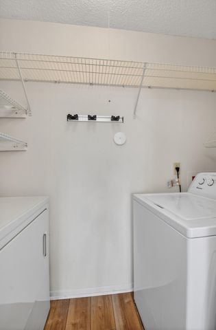 6105 Fairfield Circle, Greenacres, FL 33463