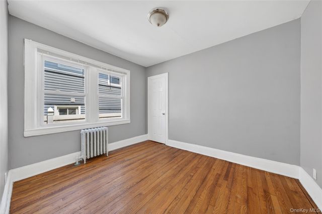 86 Remsen Avenue, Hempstead, NY 11550