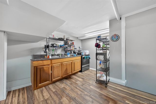 86 Remsen Avenue, Hempstead, NY 11550