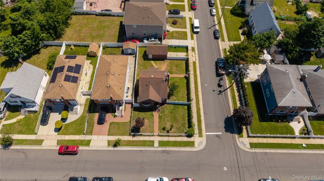 86 Remsen Avenue, Hempstead, NY 11550