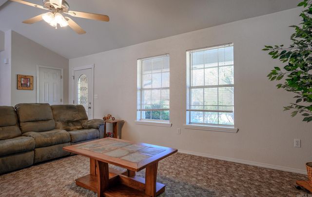 908 Orchard Avenue, Mena, AR 71953