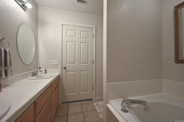 908 Orchard Avenue, Mena, AR 71953