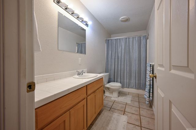 908 Orchard Avenue, Mena, AR 71953