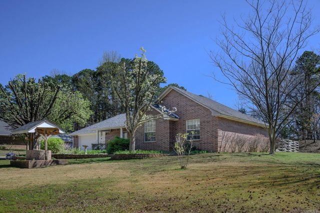 908 Orchard Avenue, Mena, AR 71953