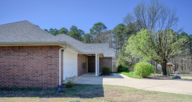 908 Orchard Avenue, Mena, AR 71953