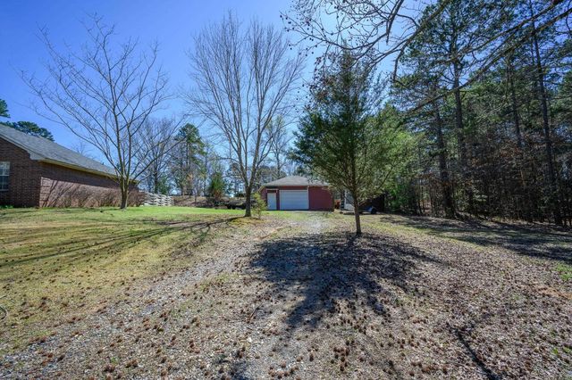 908 Orchard Avenue, Mena, AR 71953
