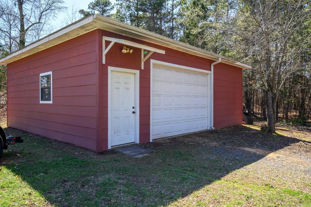 908 Orchard Avenue, Mena, AR 71953