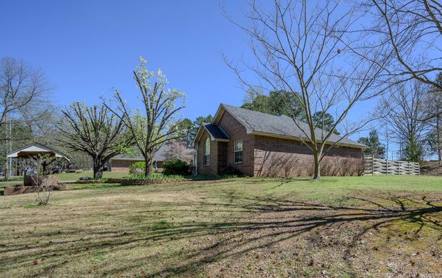 908 Orchard Avenue, Mena, AR 71953