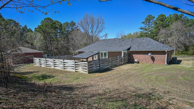 908 Orchard Avenue, Mena, AR 71953