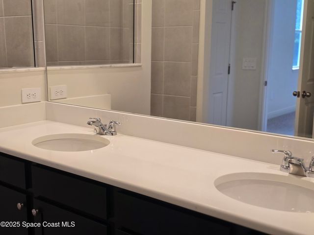 642 Fernandina Street NW, Palm Bay, FL 32907