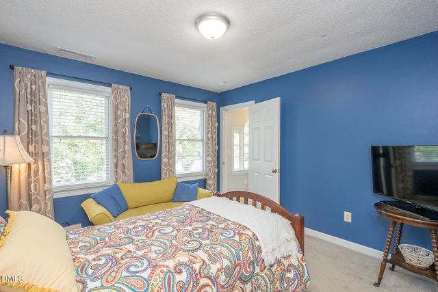 708 Flagstone Way, Durham, NC 27712