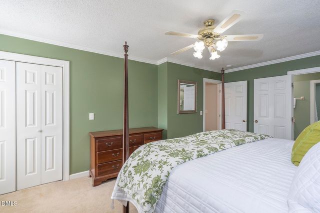 708 Flagstone Way, Durham, NC 27712