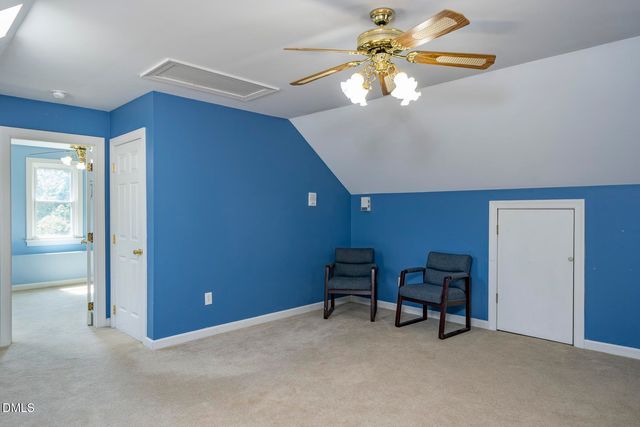 708 Flagstone Way, Durham, NC 27712