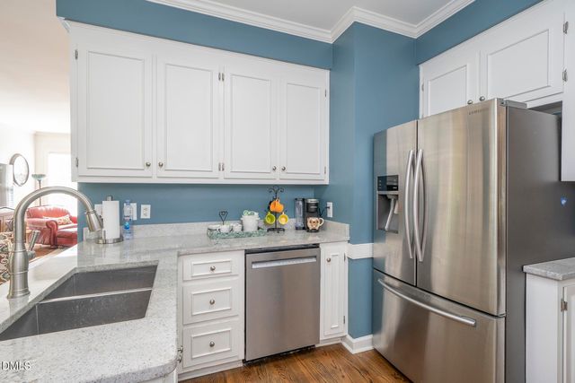 708 Flagstone Way, Durham, NC 27712